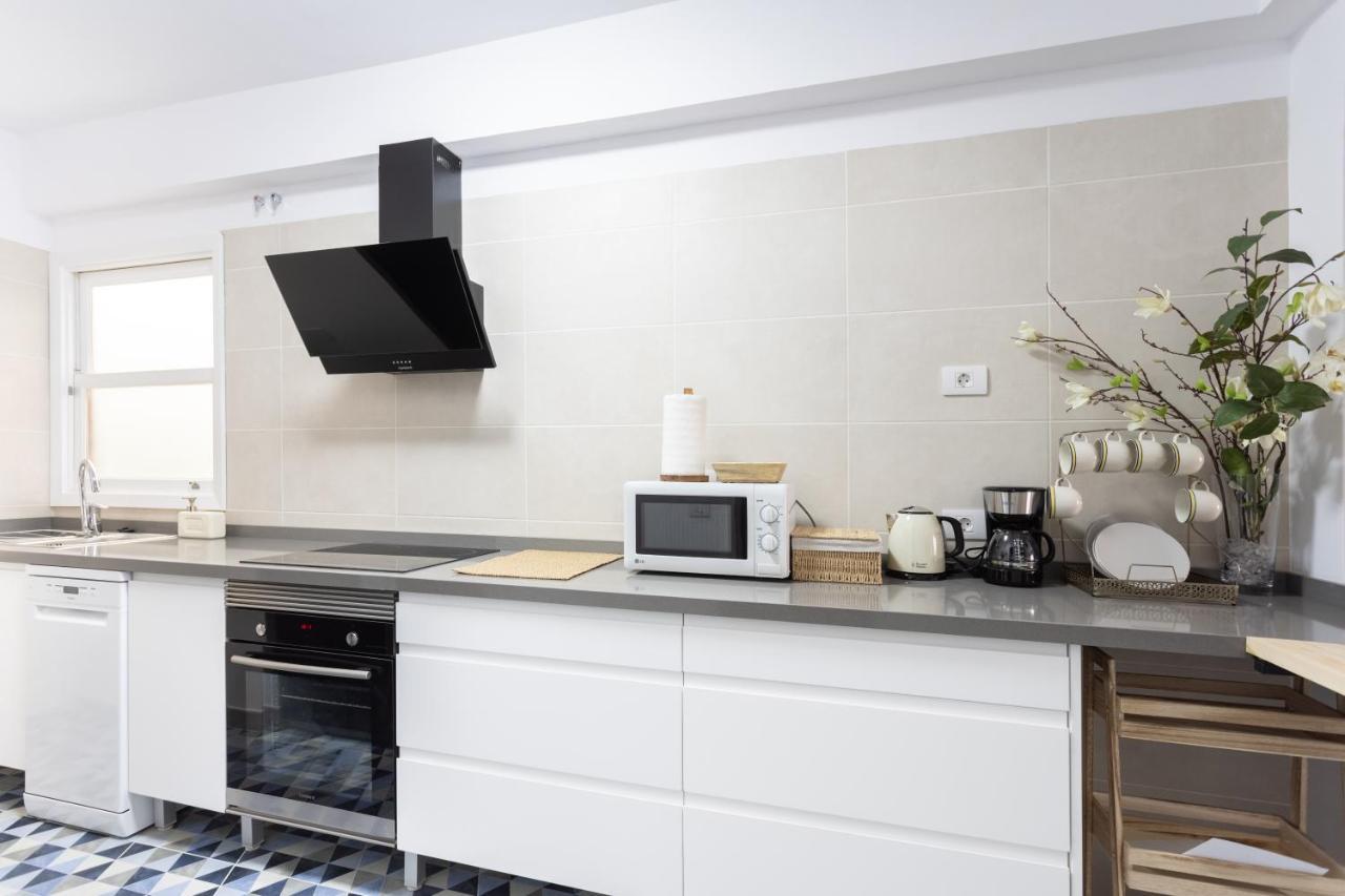 Home2Book Charming Center Apartment Santa Cruz ภายนอก รูปภาพ